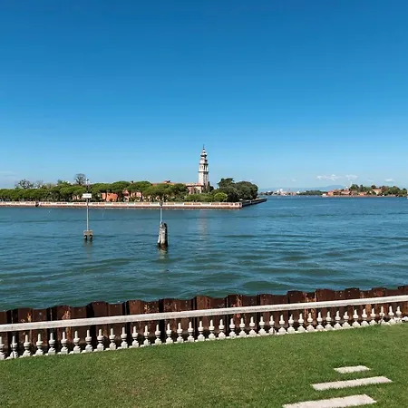 Ca' Delle Contesse - On Lagoon With Private Dock And Spectacular View Lido di Venezia